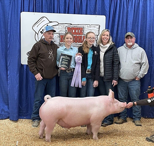 Logue-3rd-Ovr-Ba-Breeders-Cup-BIG-PAW Crossroads Winners