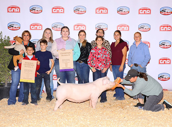 Harkrader-Champ-Div-4-Light-AOB-Cow-Palace-PERFECT-FIT 3rd Chester Gilt Texas Elite